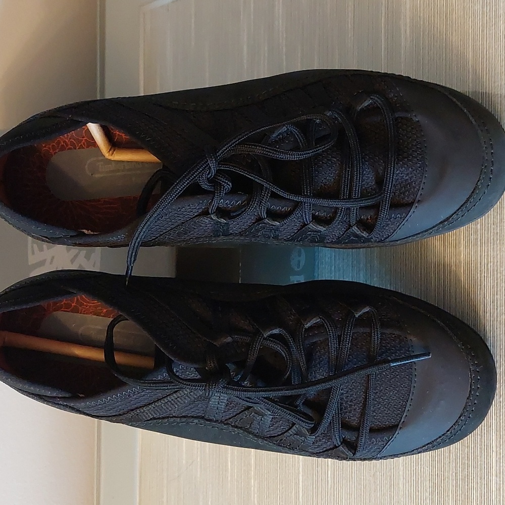 Woman's shoes